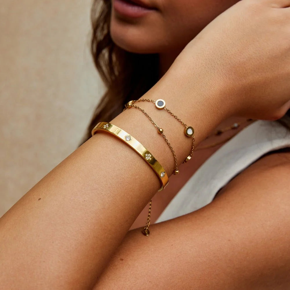 Gold Clover Bangle