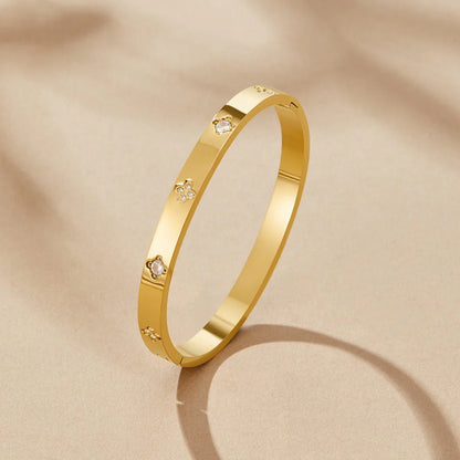 Gold Clover Bangle